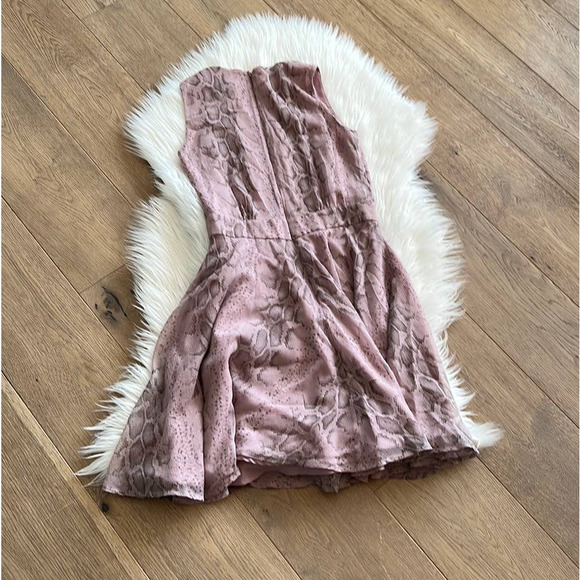 French Connection snake skin pink dress size 4 - Picture 4 of 6
